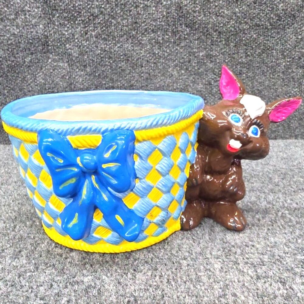 Vintage Kitchy Handmade Ceramic Easter Basket 10x6x5